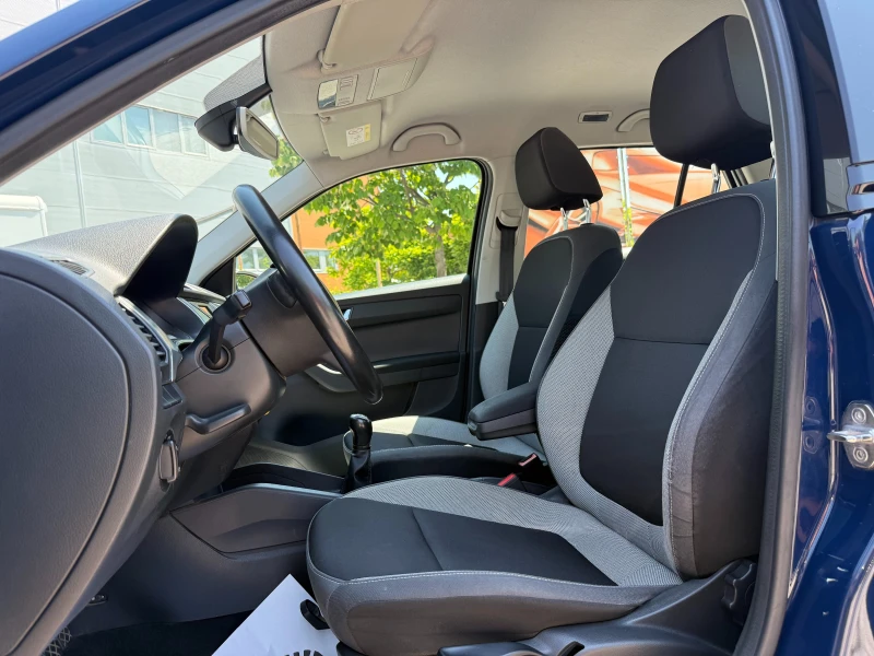 Skoda Fabia ГАРАНЦИЯ/1.4d 90 к.с. от България, снимка 8 - Автомобили и джипове - 50951014