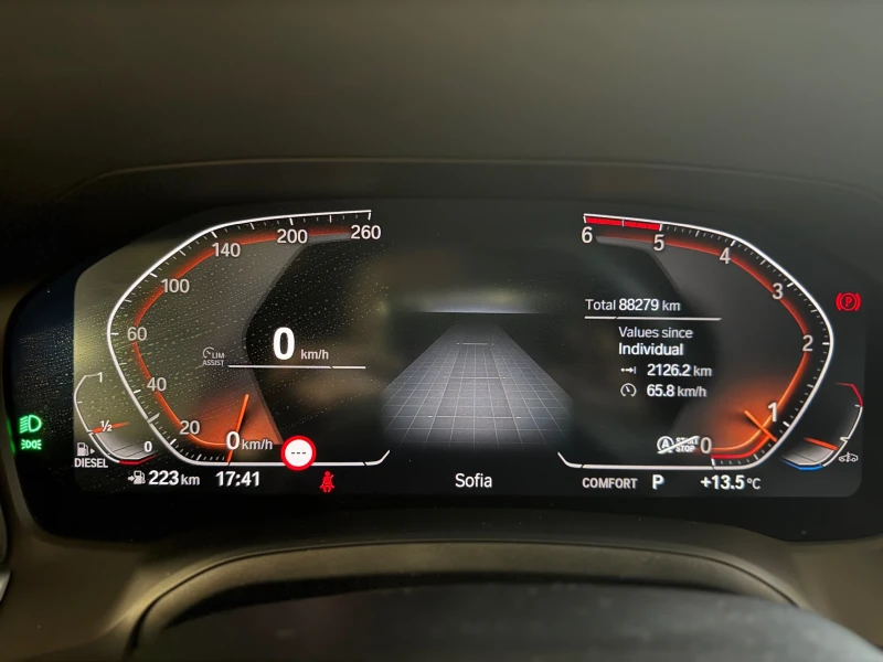 BMW 320, снимка 12 - Автомобили и джипове - 52427111