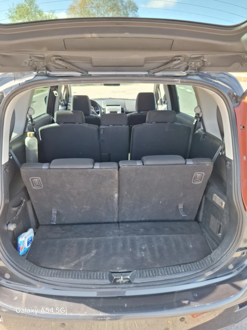 Mazda 5 2.0, снимка 9 - Автомобили и джипове - 52667625