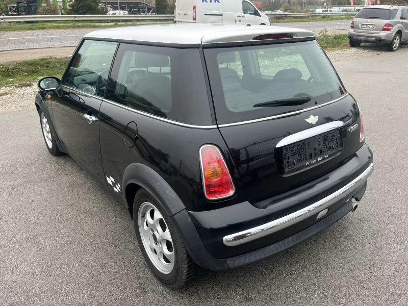 Mini One 1.6i 116кс КЛИМАТРОНИК , снимка 5 - Автомобили и джипове - 52369849