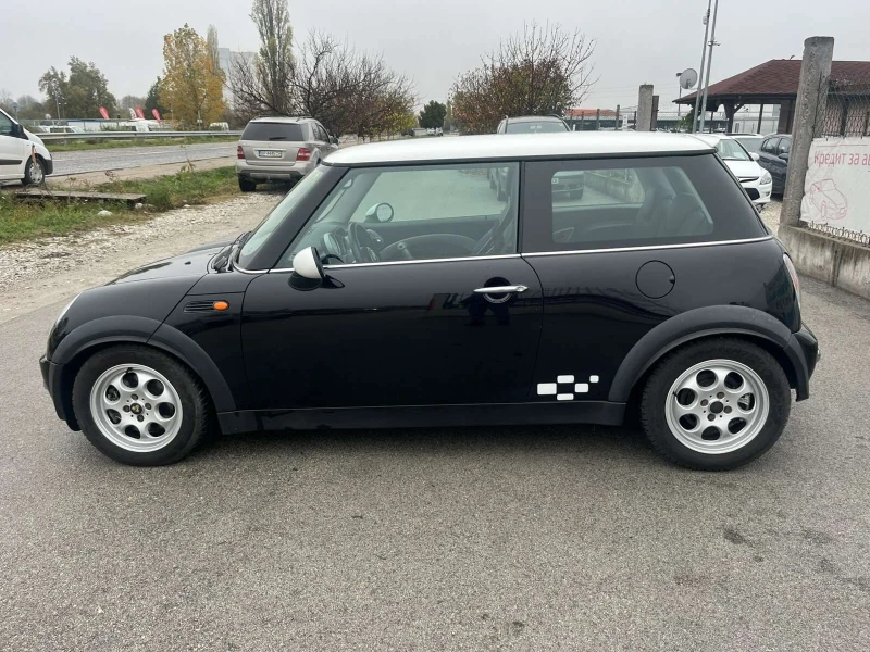 Mini One 1.6i 116кс КЛИМАТРОНИК , снимка 6 - Автомобили и джипове - 52369849