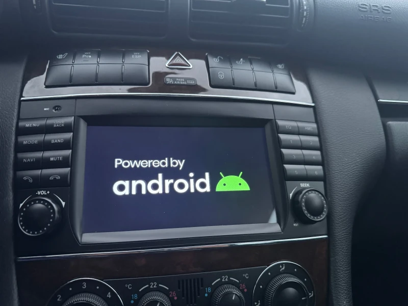 Mercedes-Benz C 220 CDI Топ състояние, снимка 11 - Автомобили и джипове - 52495081