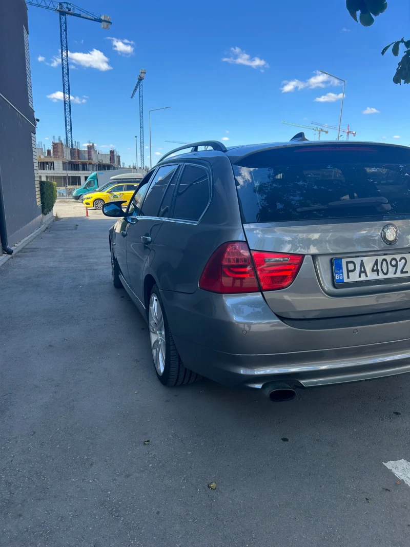BMW 320, снимка 5 - Автомобили и джипове - 52672337