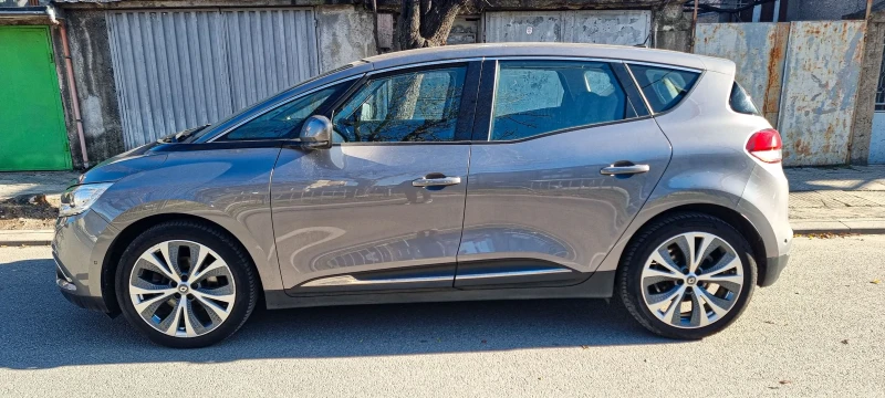 Renault Scenic 1.5dci Energy intens, снимка 2 - Автомобили и джипове - 52791593