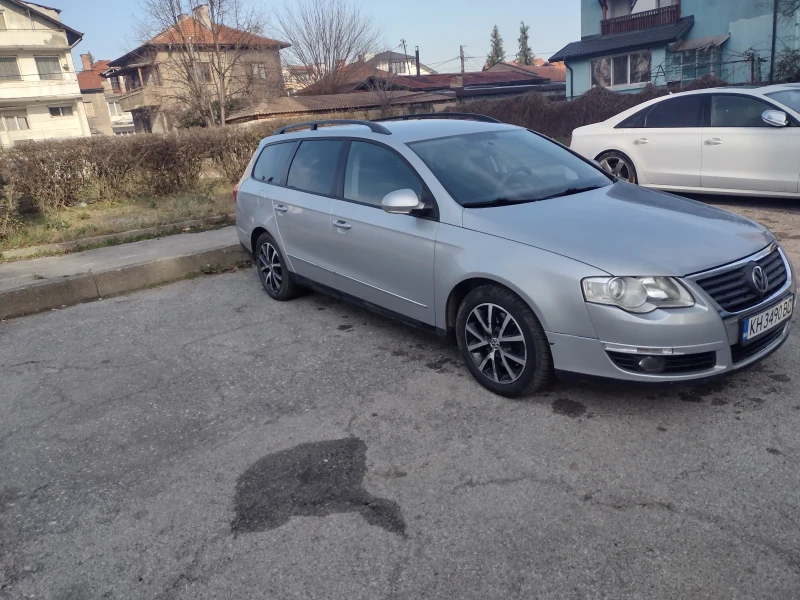 VW Passat, снимка 2 - Автомобили и джипове - 52847863