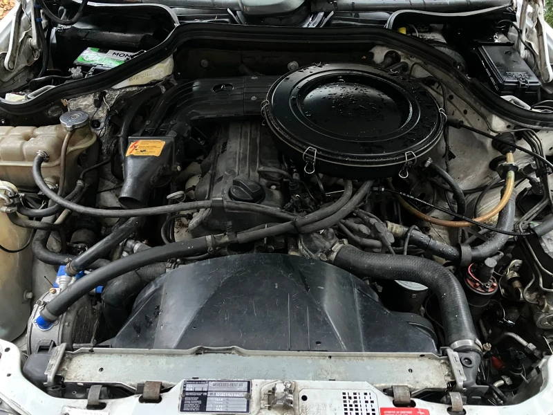 Mercedes-Benz 200 200, снимка 6 - Автомобили и джипове - 52876663