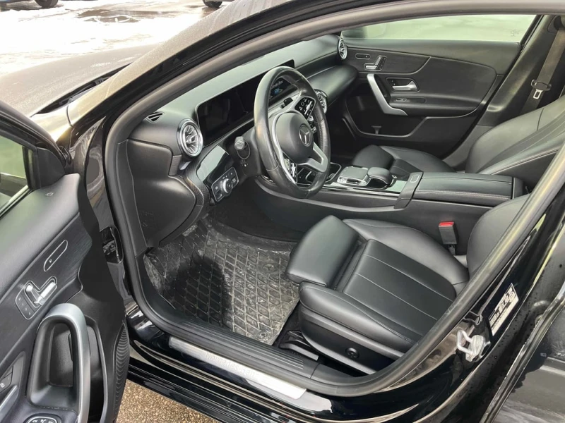 Mercedes-Benz A 220 * CARFAX * ЦЕНА ДО БГ, снимка 5 - Автомобили и джипове - 52898697