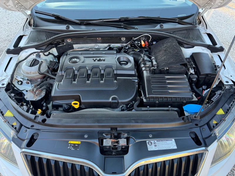 Skoda Octavia SCOUT, снимка 7 - Автомобили и джипове - 52929290