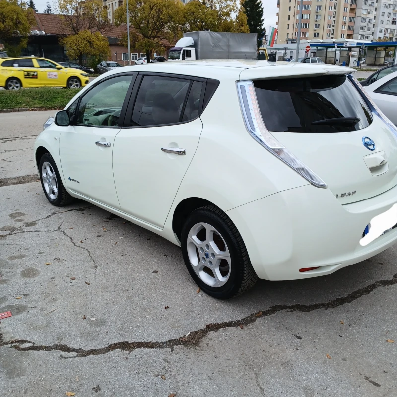 Nissan Leaf  СПЕШНО , снимка 9 - Автомобили и джипове - 53209177