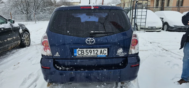 Toyota Corolla verso, снимка 6 - Автомобили и джипове - 53579218
