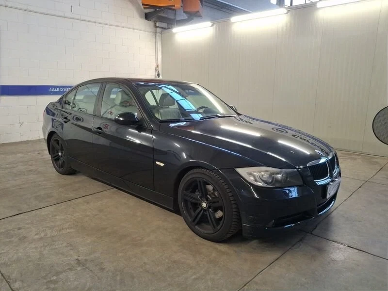 BMW 320 * 163к.с* 213000км* СЕРВИЗНА ИСТОРИЯ*  - изображение 2