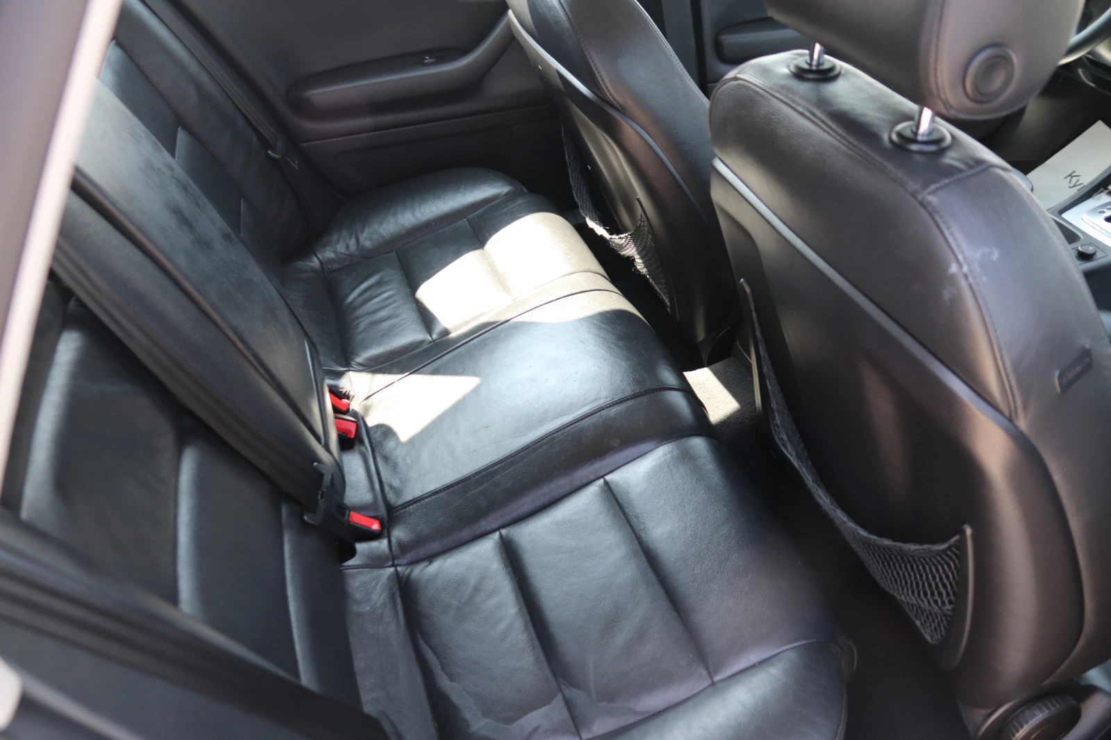 Audi A4 2.0 Т 200 к.с бензин Quattro Automat  | Mobile.bg — изображение 11