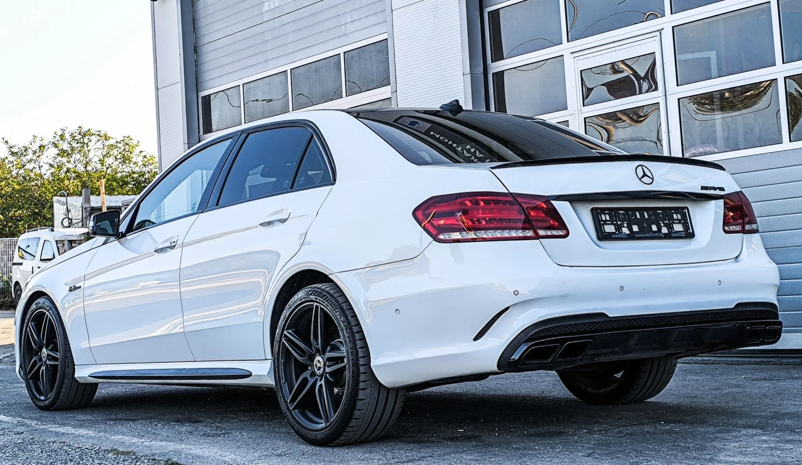 Mercedes-Benz E 200 2.2CDI AMG PACKET - изображение 4