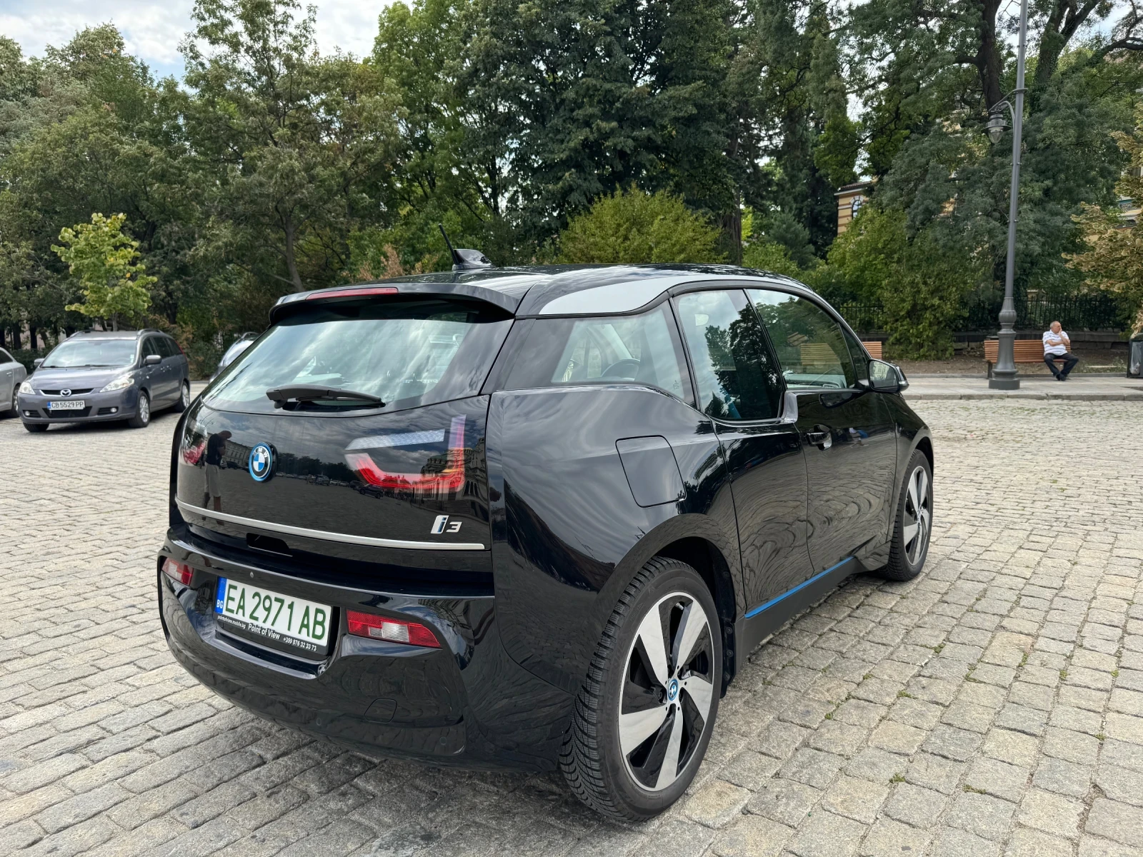 BMW i3 120AH* Гаранция* Термопомпа* LED* NAVI* Camera - изображение 3