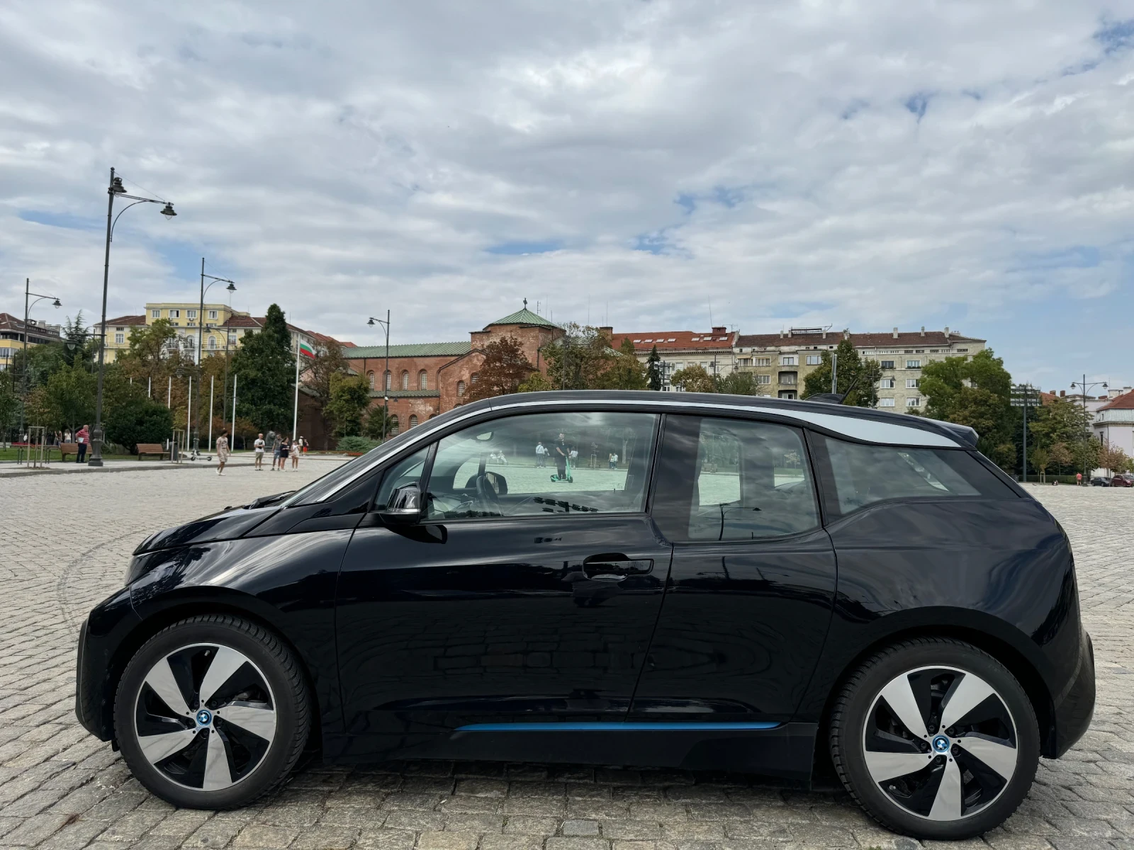 BMW i3 120AH* Гаранция* Термопомпа* LED* NAVI* Camera - изображение 5