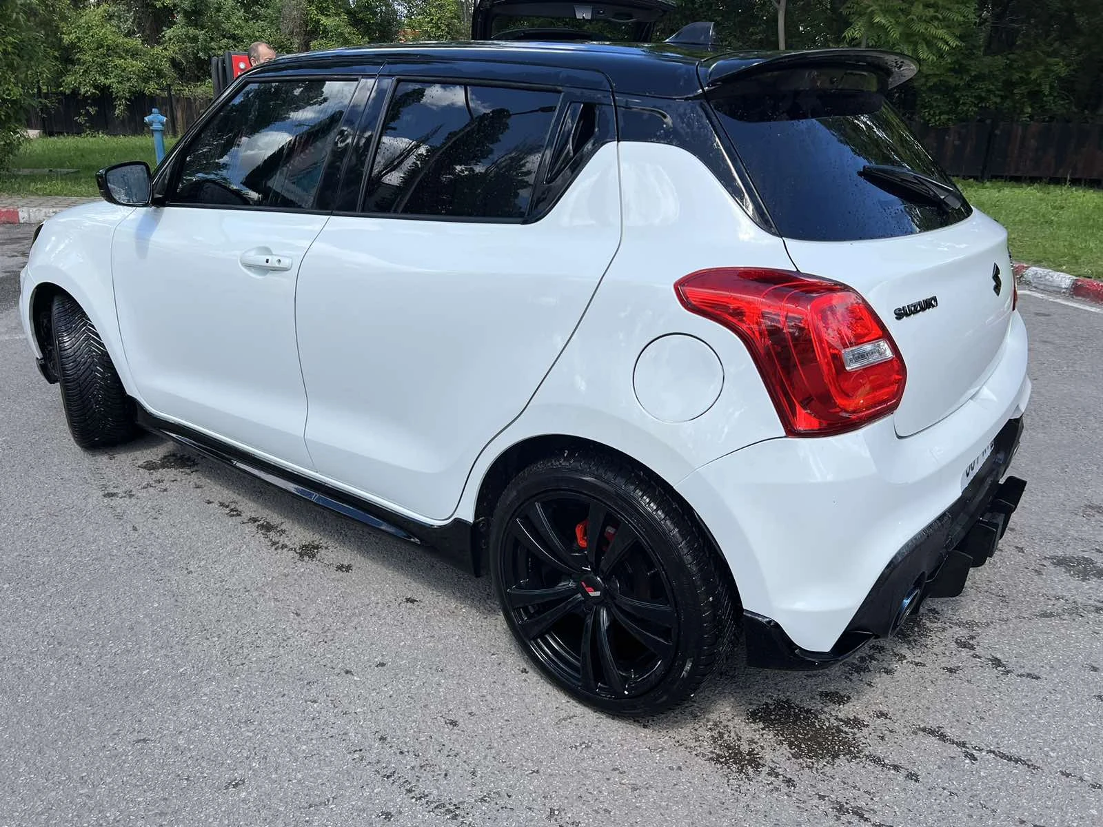 Suzuki Swift SPORT/ HYBRID/ EURO 6/БЯЛА ПЕРЛА  - изображение 3