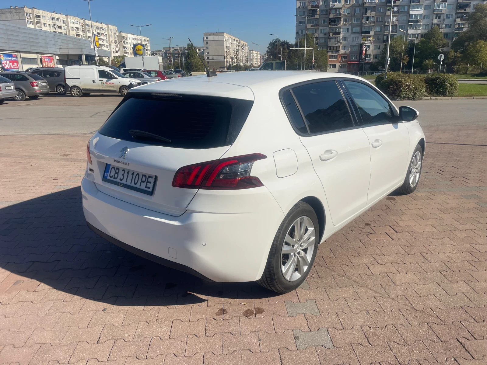 Peugeot 308 РЕГИСТРИРАН - изображение 5