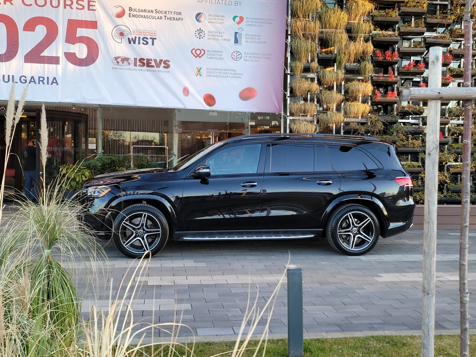 Mercedes-Benz GLS 450  - изображение 2