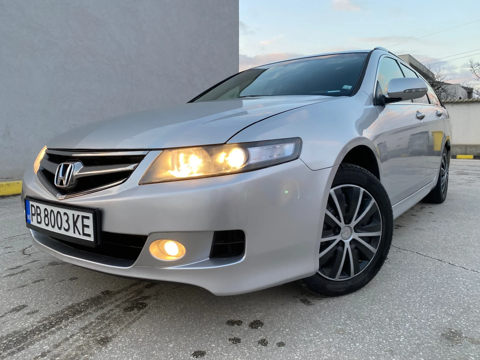 Honda Accord 2.2 i-CTDi - изображение 2
