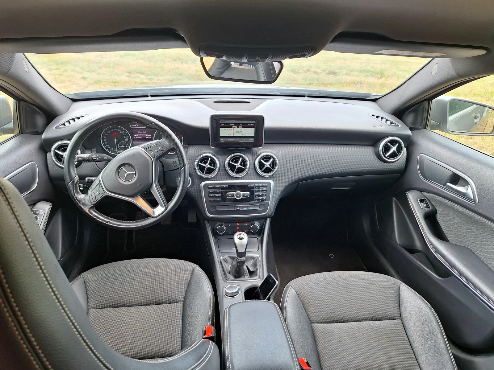 Mercedes-Benz A 180 Sport Edition - изображение 8