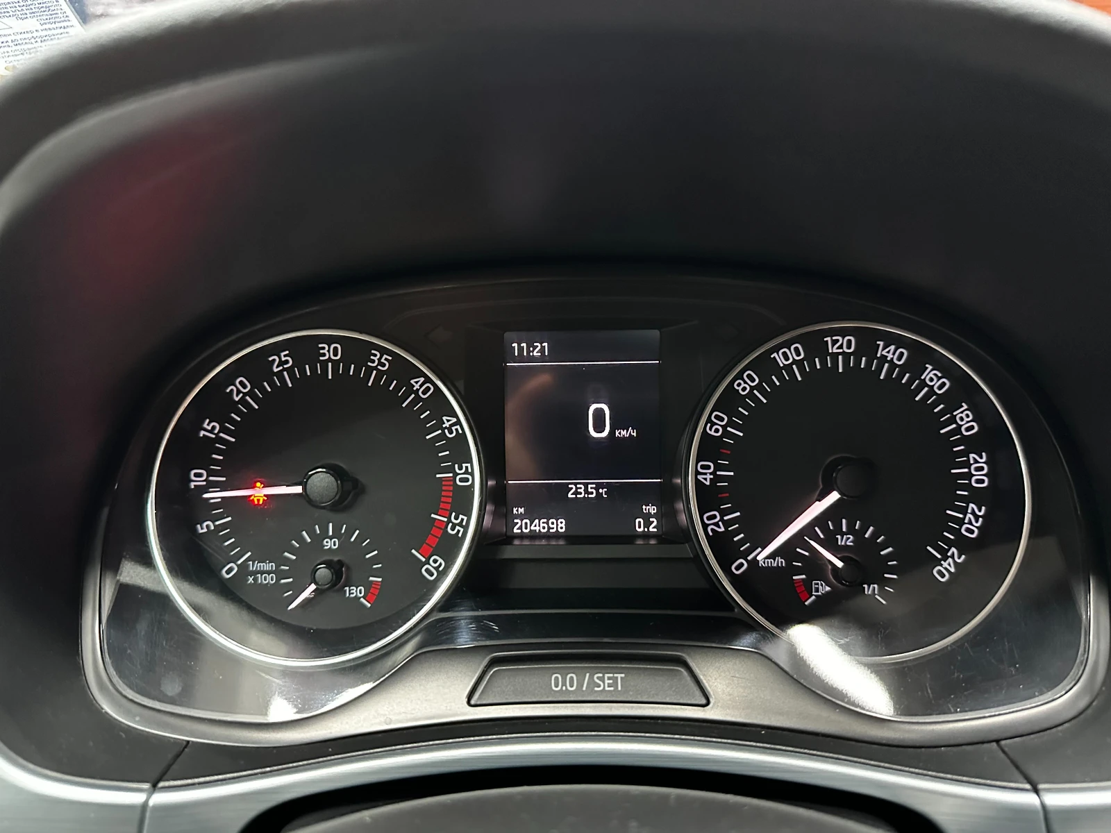 Skoda Fabia ГАРАНЦИЯ/1.4d 90 к.с. от БГ/БАРТЕР/ЛИЗИНГ/КОМЕНТАР, снимка 13 - Автомобили и джипове - 50951014