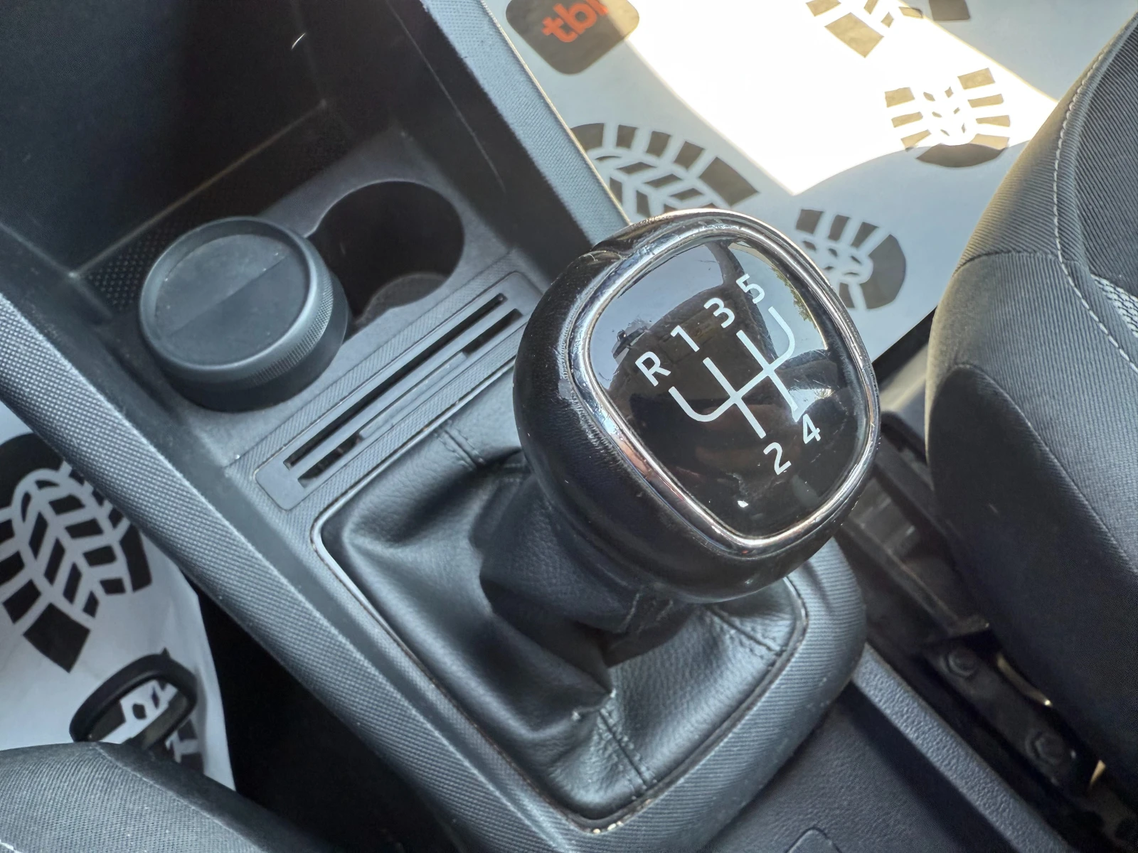 Skoda Fabia /1.4d 90 ..   | Mobile.bg   11