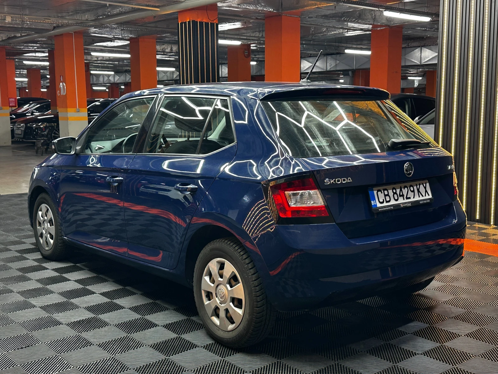 Skoda Fabia ГАРАНЦИЯ/1.4d 90 к.с. от БГ/БАРТЕР/ЛИЗИНГ/КОМЕНТАР, снимка 5 - Автомобили и джипове - 50951014