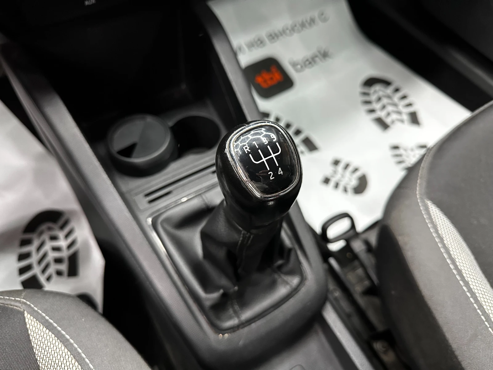 Skoda Fabia ГАРАНЦИЯ/1.4d 90 к.с. от БГ/БАРТЕР/ЛИЗИНГ/КОМЕНТАР, снимка 10 - Автомобили и джипове - 50951014