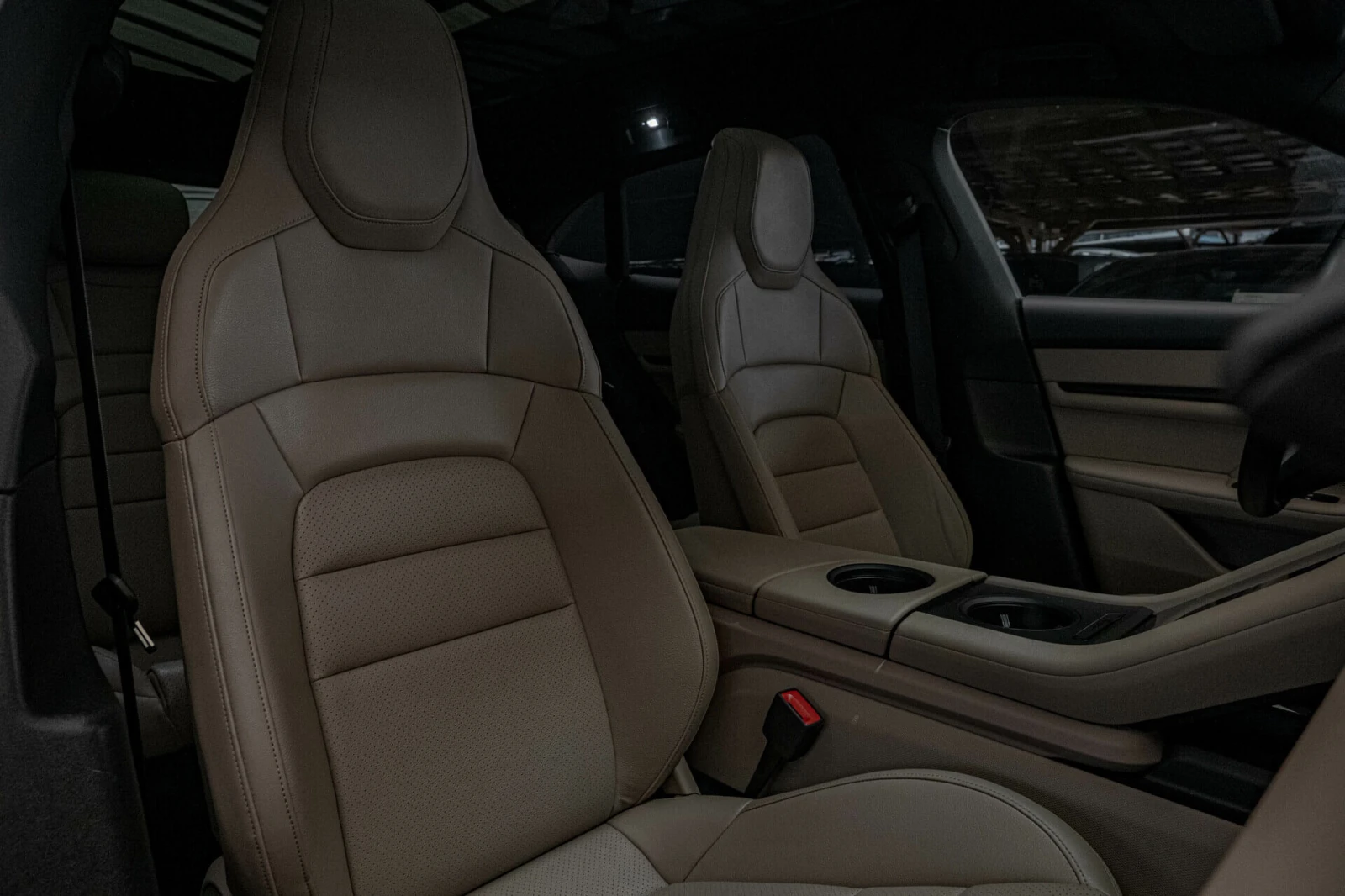Porsche Taycan Cross Turismo 4/Bose/PDLS+ /PASM/PVTS Plus - изображение 9