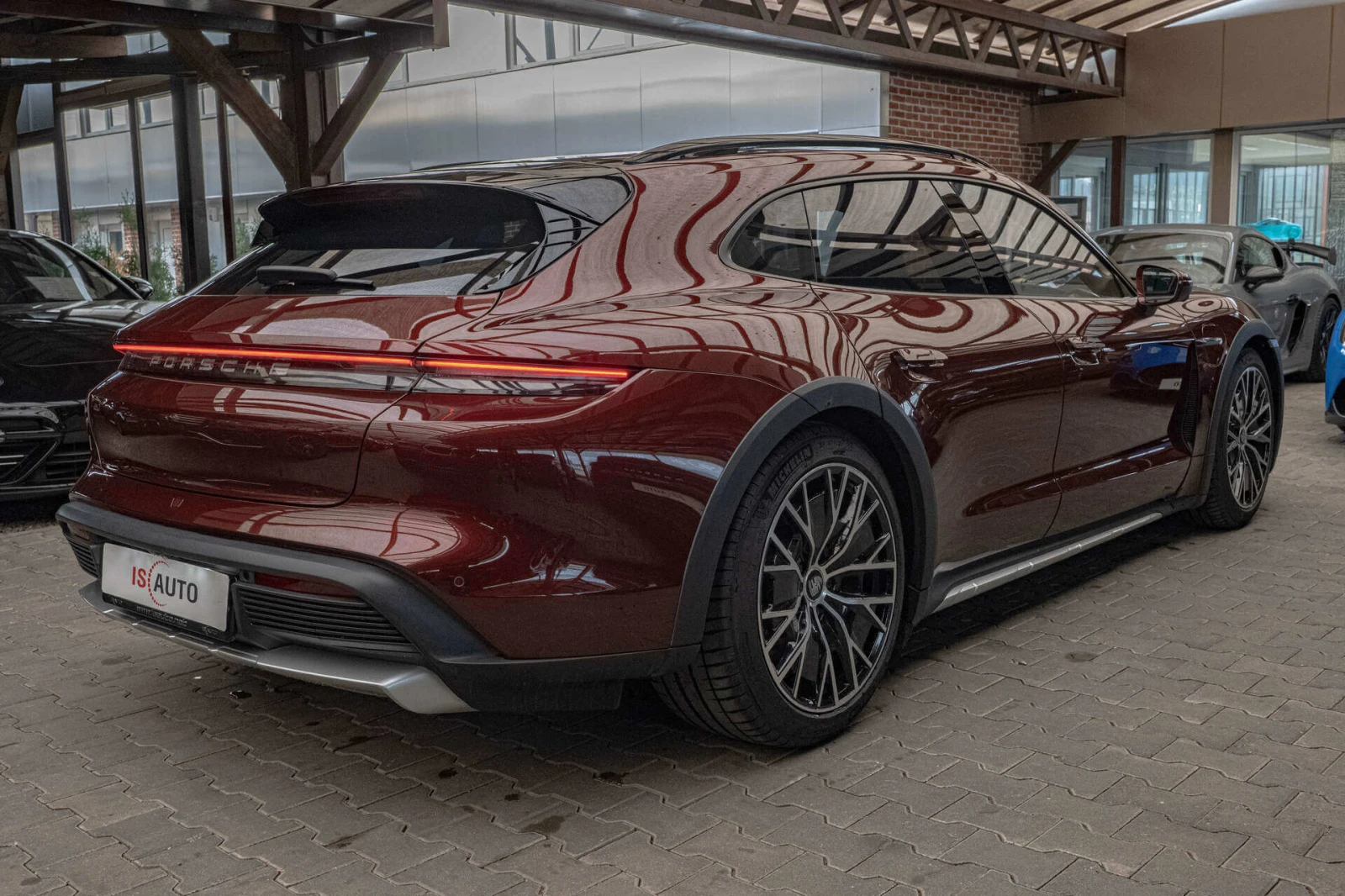 Porsche Taycan Cross Turismo 4/Bose/PDLS+ /PASM/PVTS Plus - изображение 6