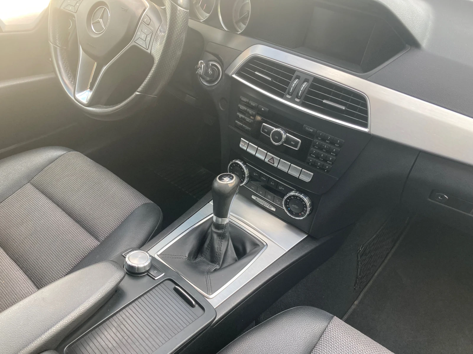 Mercedes-Benz C 220 Avantgarde - изображение 8