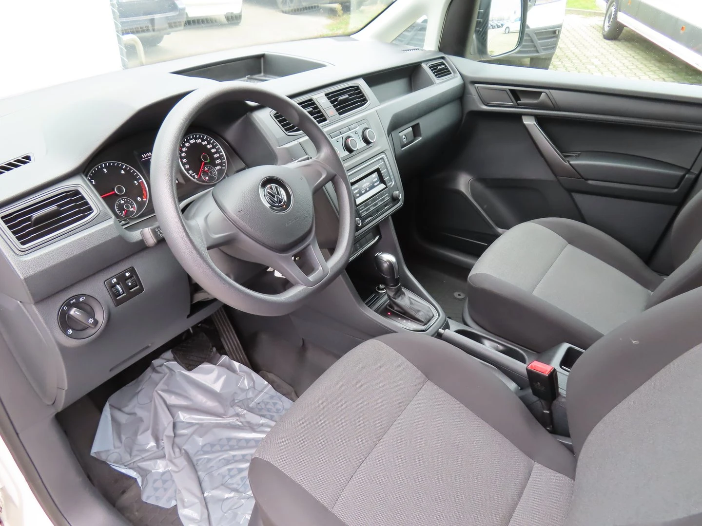 VW Caddy Kasten 3.2 m3 TDI | Mobile.bg � ����������� 4