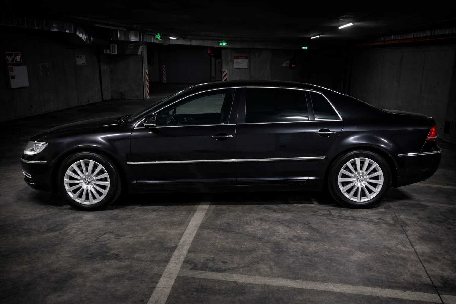 VW Phaeton LONG - изображение 3