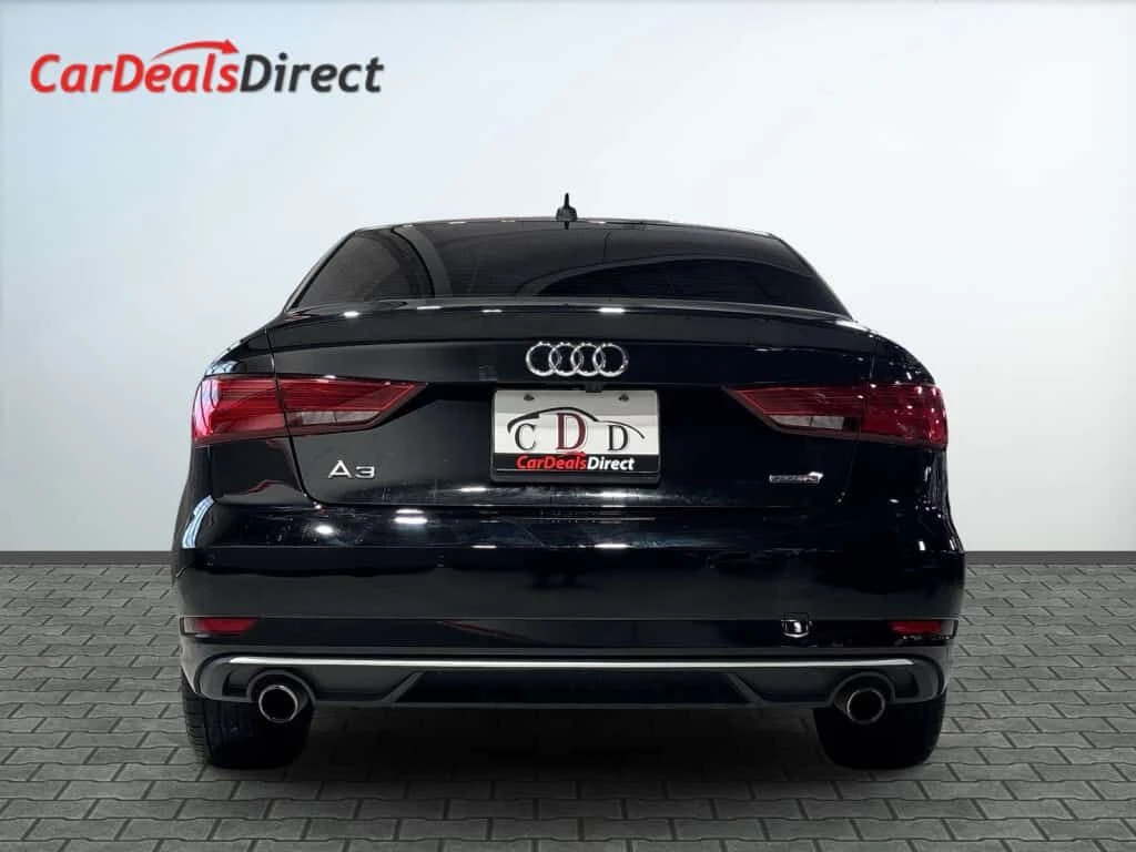 Audi A3 * Quattro S Line / Leather / NAV / Sunroof / Back , снимка 5 - Автомобили и джипове - 53911939