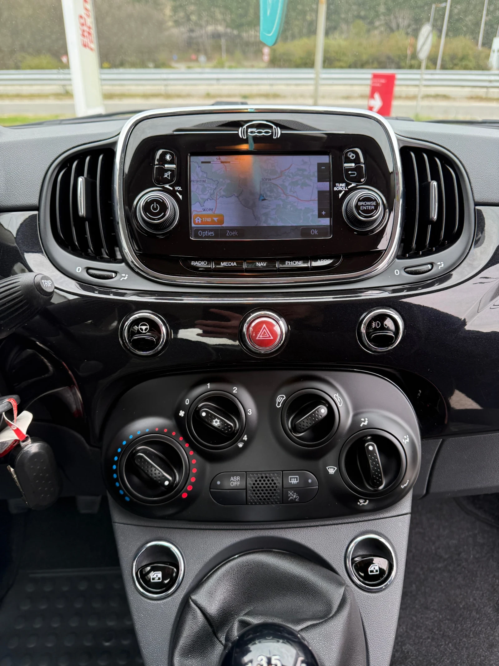 Fiat 500  1.2 i* VINTAGE* COC* KTEO* EURO 6, снимка 13 - Автомобили и джипове - 54000137