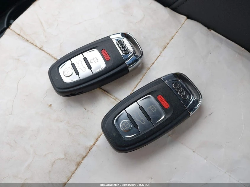 Audi A6 2.0l 2.0T Premium, снимка 11 - Автомобили и джипове - 54093732