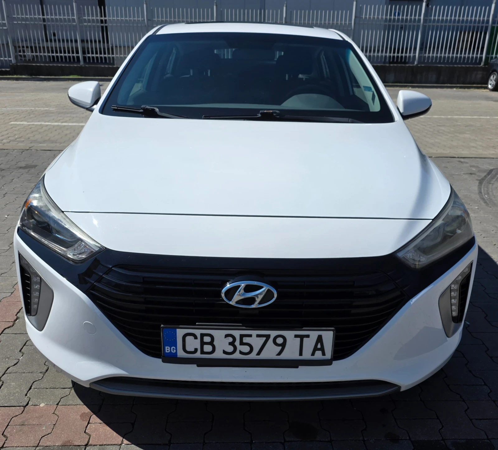 Hyundai Ioniq, снимка 6 - Автомобили и джипове - 54098496