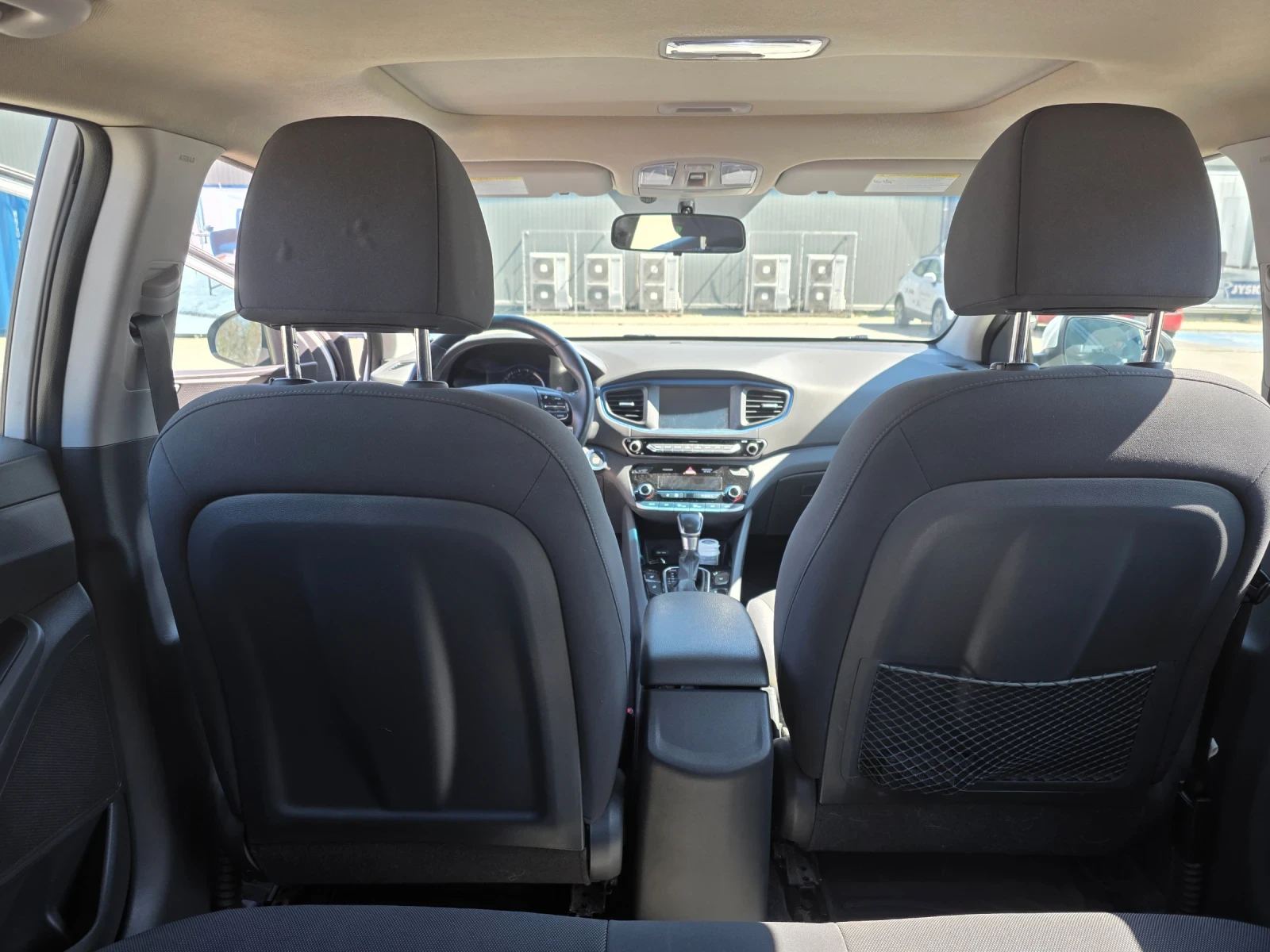 Hyundai Ioniq, снимка 9 - Автомобили и джипове - 54098496