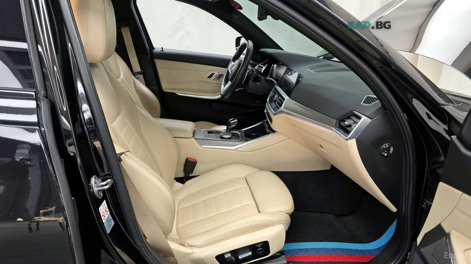 BMW 330 M SPORT* КОЖА* ПОДГРЕВ* HEADUP* 360* PANO, снимка 11 - Автомобили и джипове - 54973015