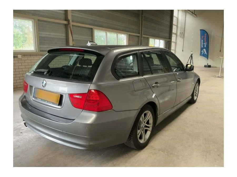 BMW 318 3er 318d, снимка 7 - Автомобили и джипове - 55366823