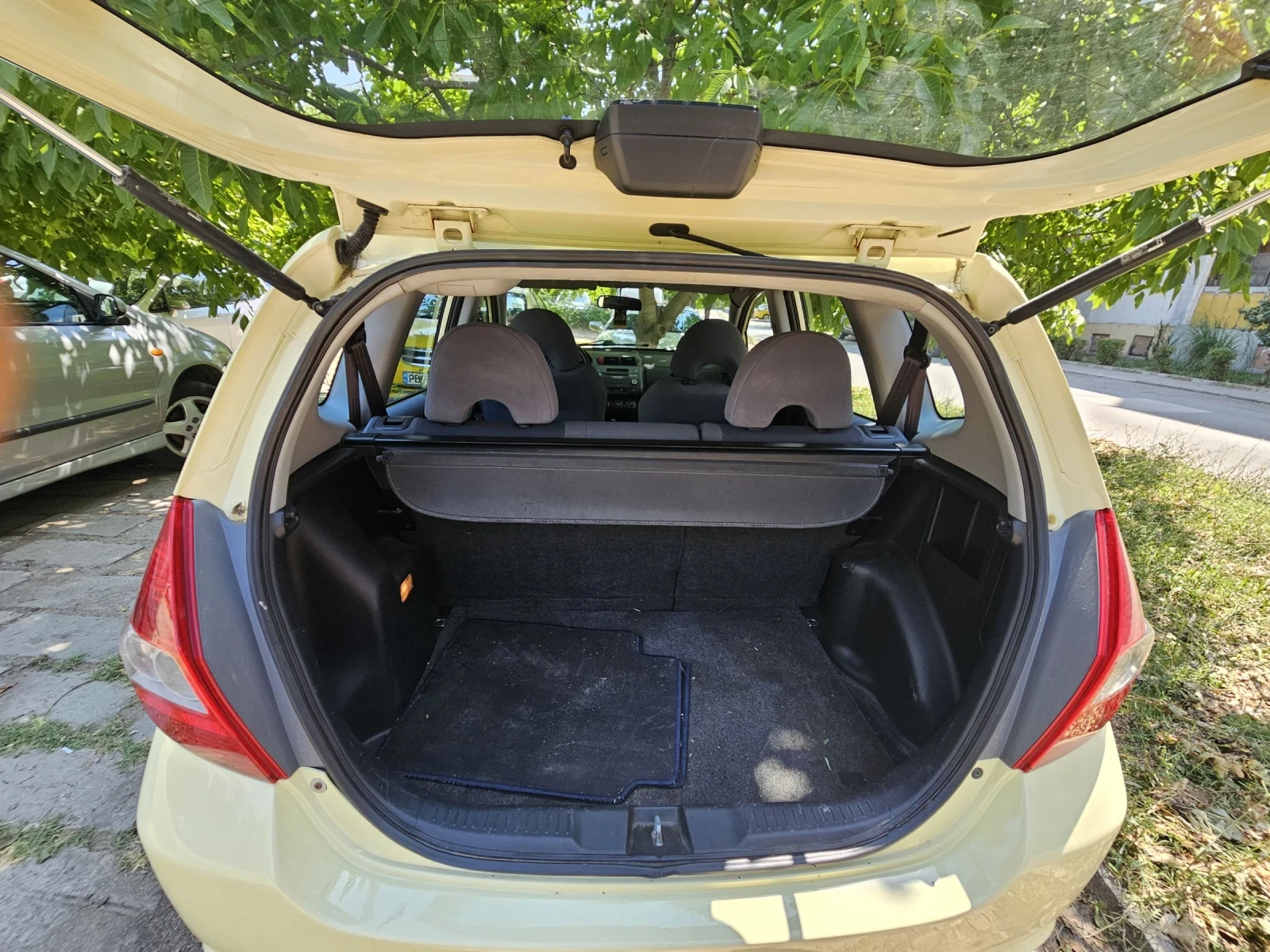Honda Jazz, снимка 6 - Автомобили и джипове - 55419807