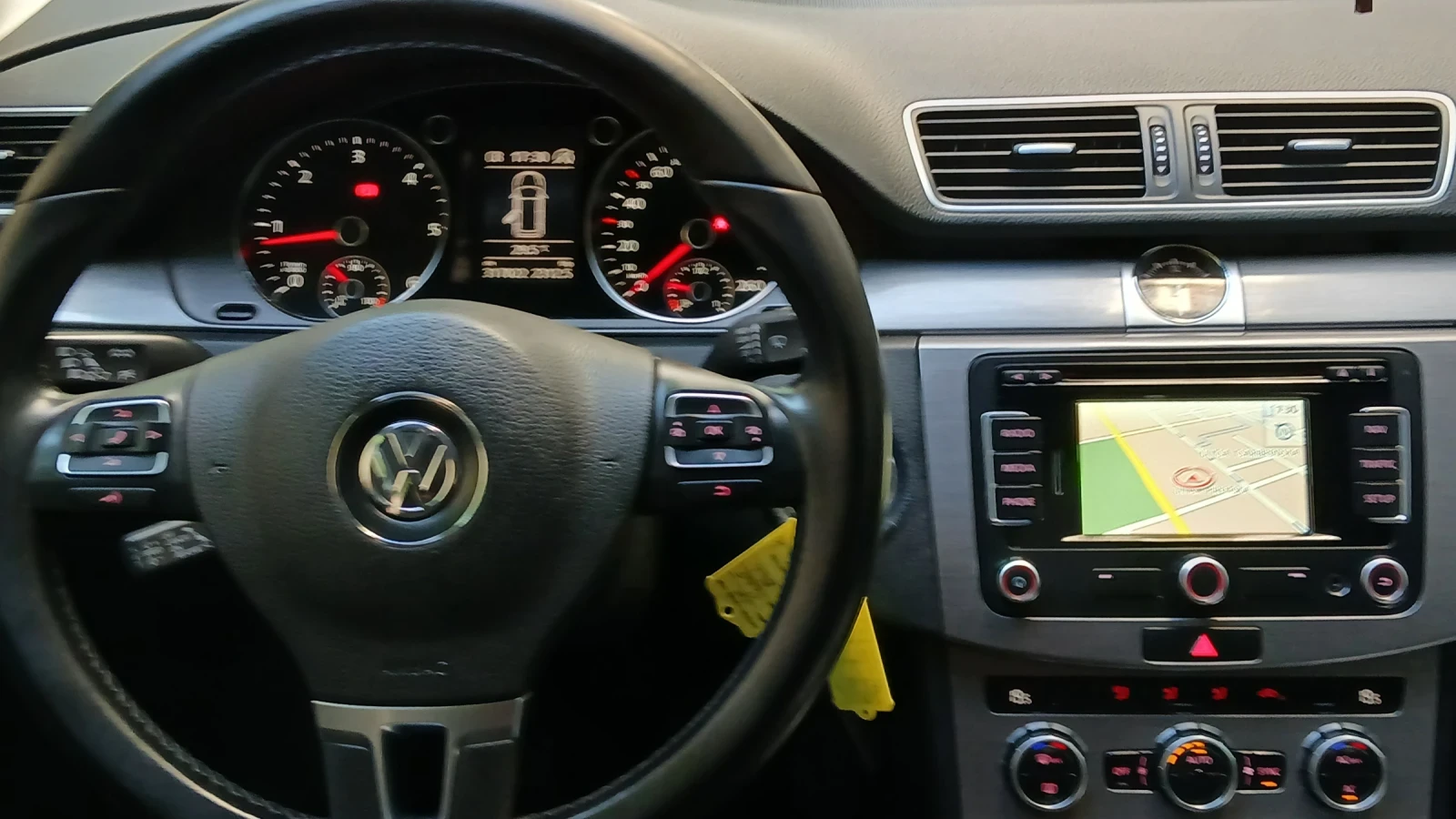 VW Passat 1.6TDI KLIMATRON NAVI 5299  | Mobile.bg � ����������� 7