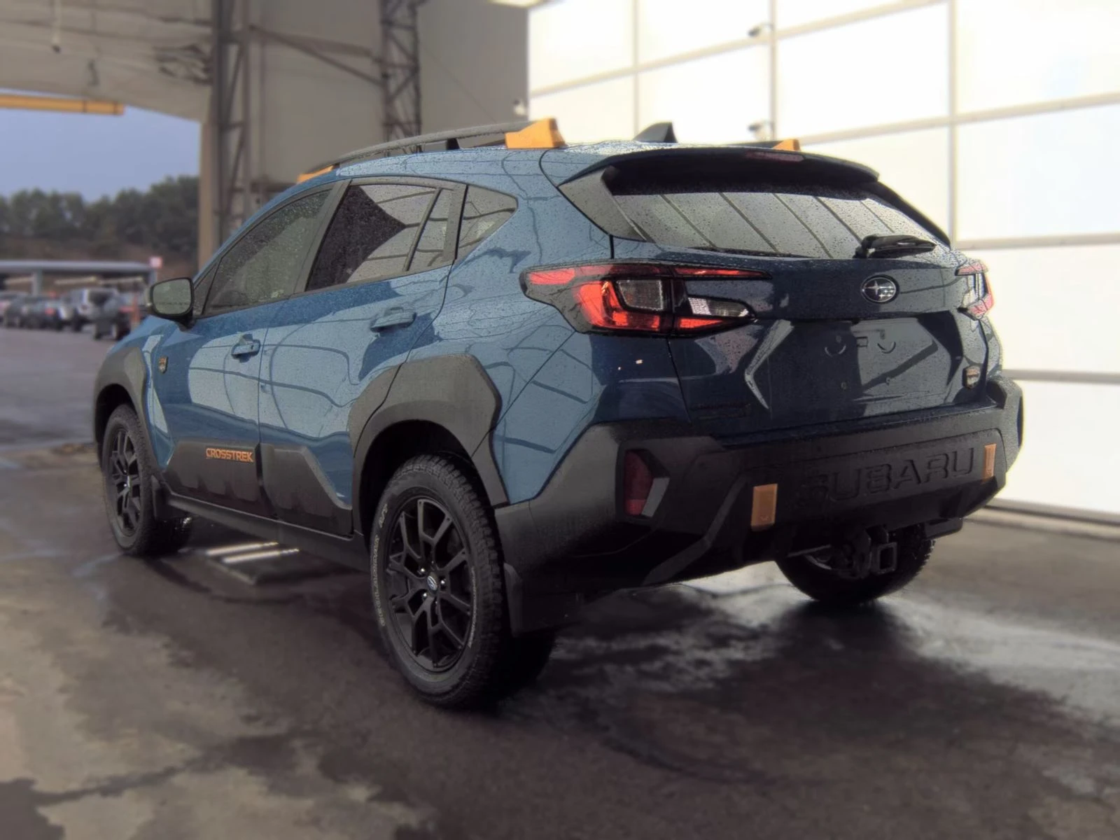 Subaru Outback Wilderness* CARFAX * АВТО КРЕДИТ, снимка 4 - Автомобили и джипове - 55493184