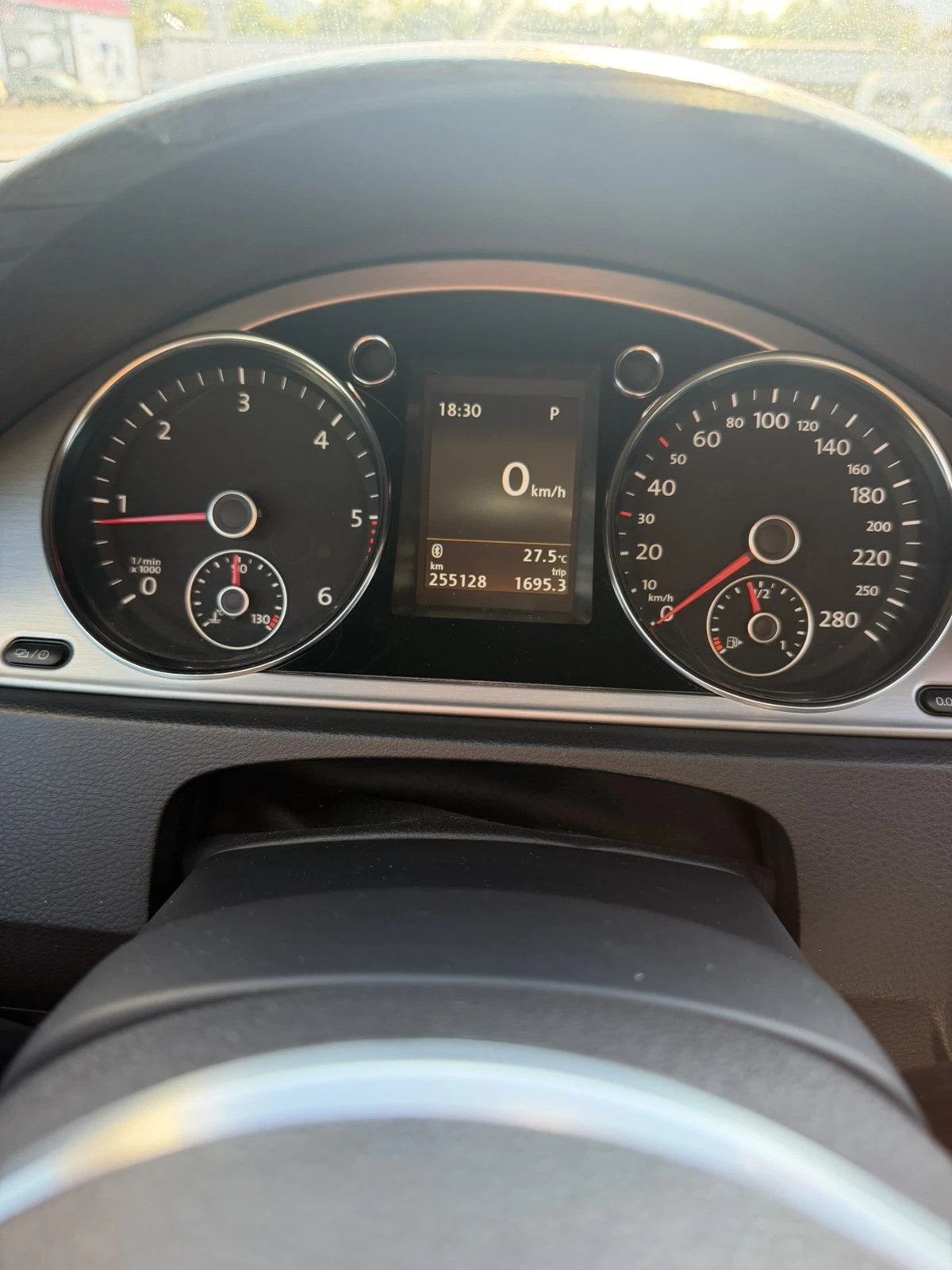 VW CC R line 177 к.с DSG Обслужен богато оборудване, снимка 7 - Автомобили и джипове - 55559634