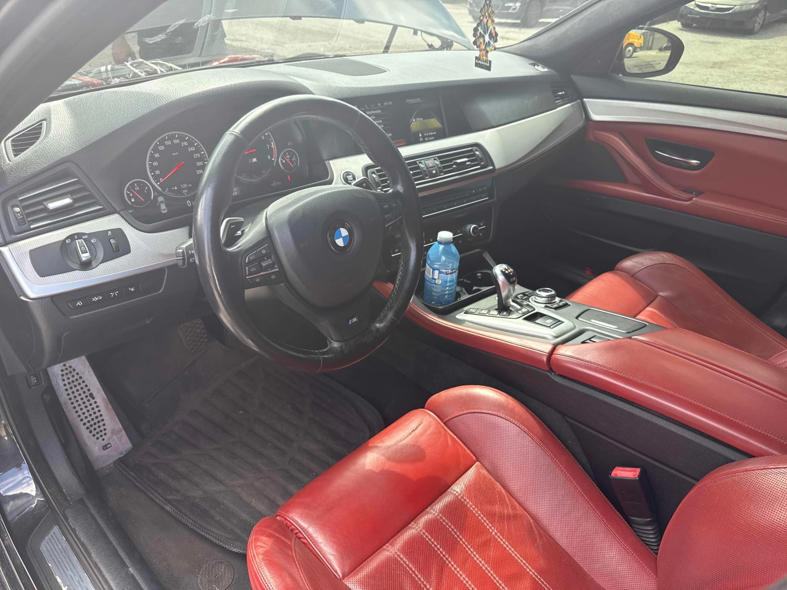 BMW M5 * 4dr Sdn * CARFAX * ОПЦИЯ ЗА ФИНАНСИРАНЕ, снимка 15 - Автомобили и джипове - 55839710