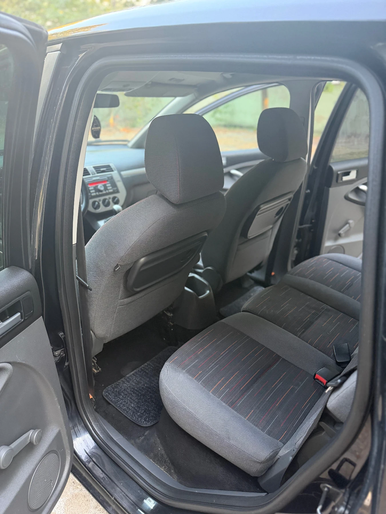 Ford C-max, снимка 9 - Автомобили и джипове - 55943260