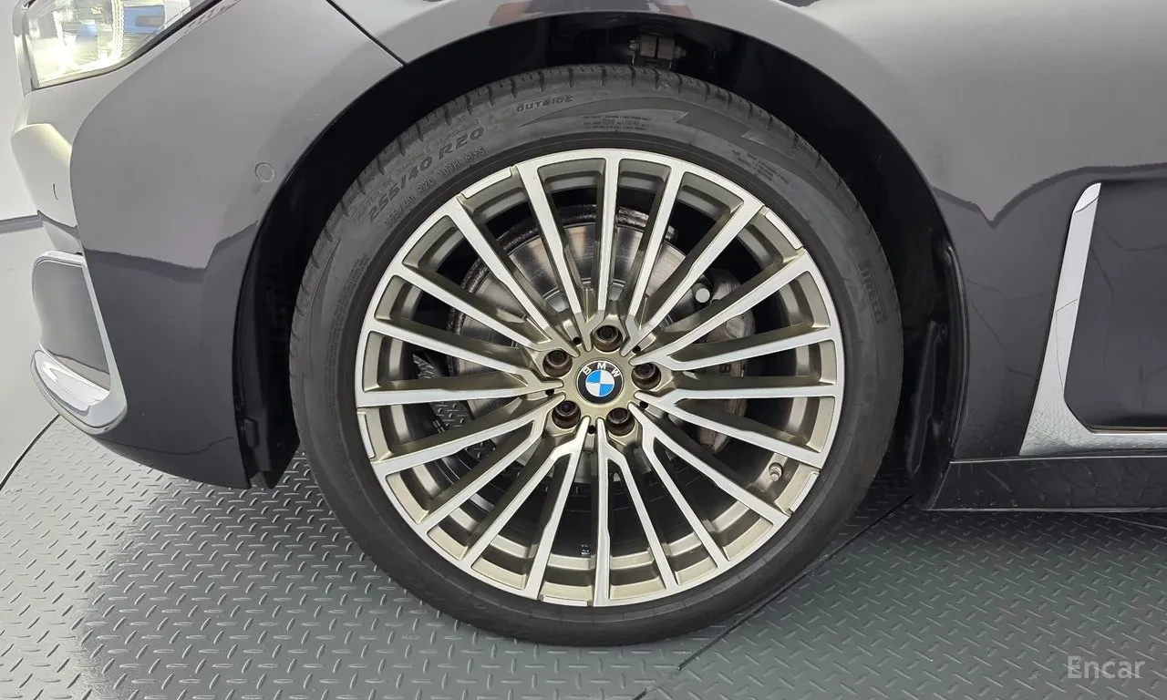 BMW 730 d* XDRIVE* INDIVIDUAL* �����* �����* �����* ������ | Mobile.bg � ����������� 5