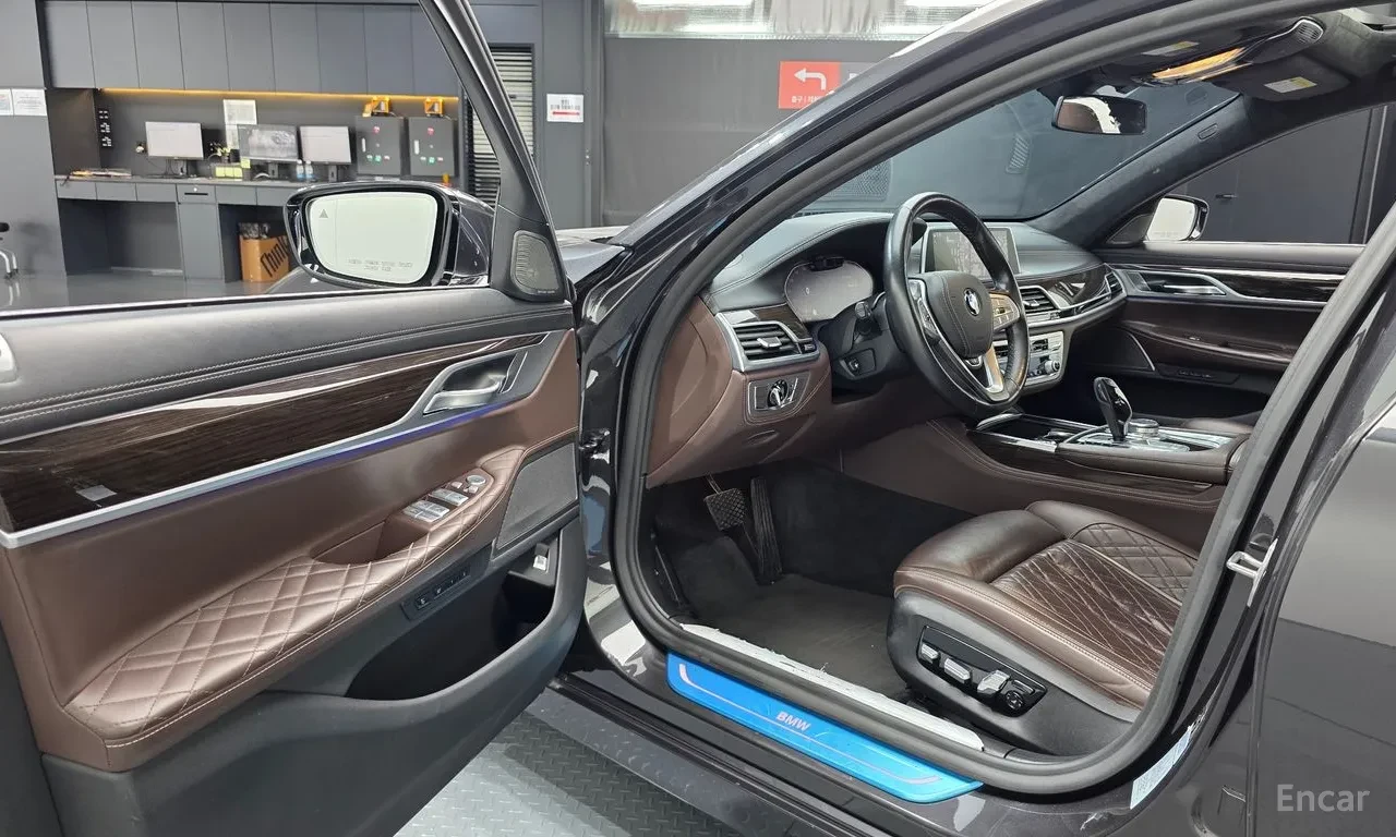 BMW 730 d* XDRIVE* INDIVIDUAL* �����* �����* �����* ������ | Mobile.bg � ����������� 7