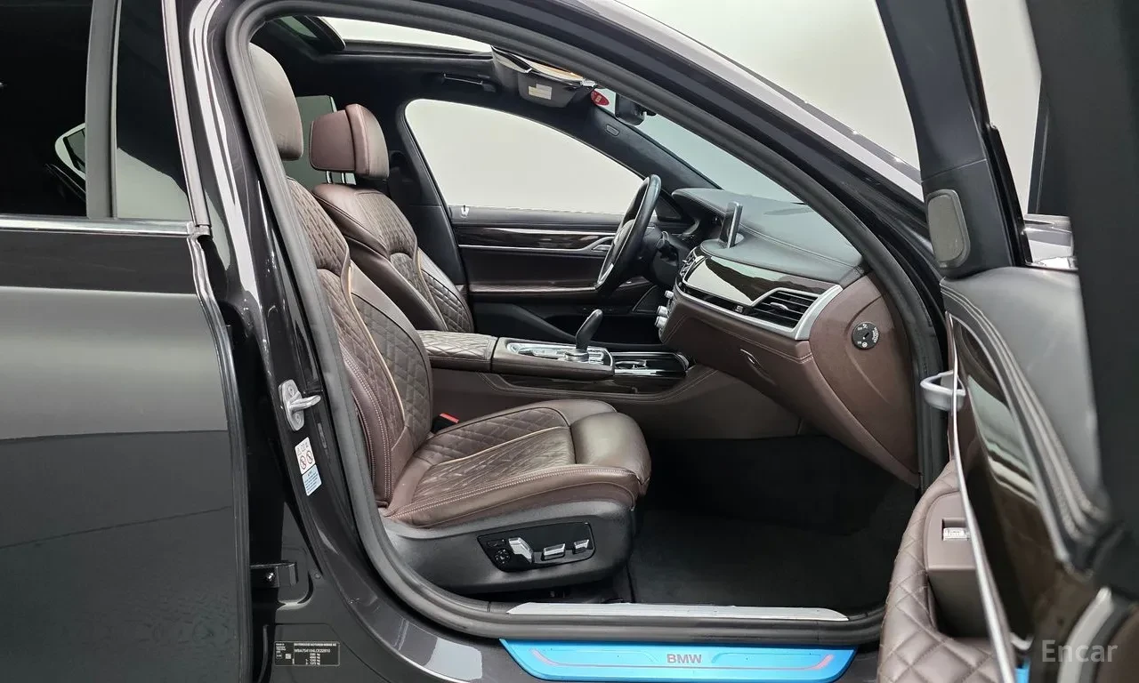 BMW 730 d* XDRIVE* INDIVIDUAL* �����* �����* �����* ������ | Mobile.bg � ����������� 8