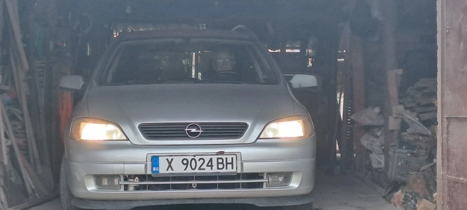 Opel Astra Astra G, снимка 8 - Автомобили и джипове - 56750073